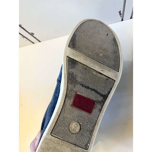 CIRCUS BY SAM EDELMAN Scotlyn Suede Platform Sneaker Size 9 Blue Slip On Shoes - Picture 8 of 11